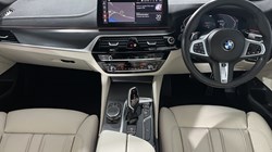 2022 (72) BMW 5 SERIES 520i MHT M Sport 5dr Step Auto 5206793
