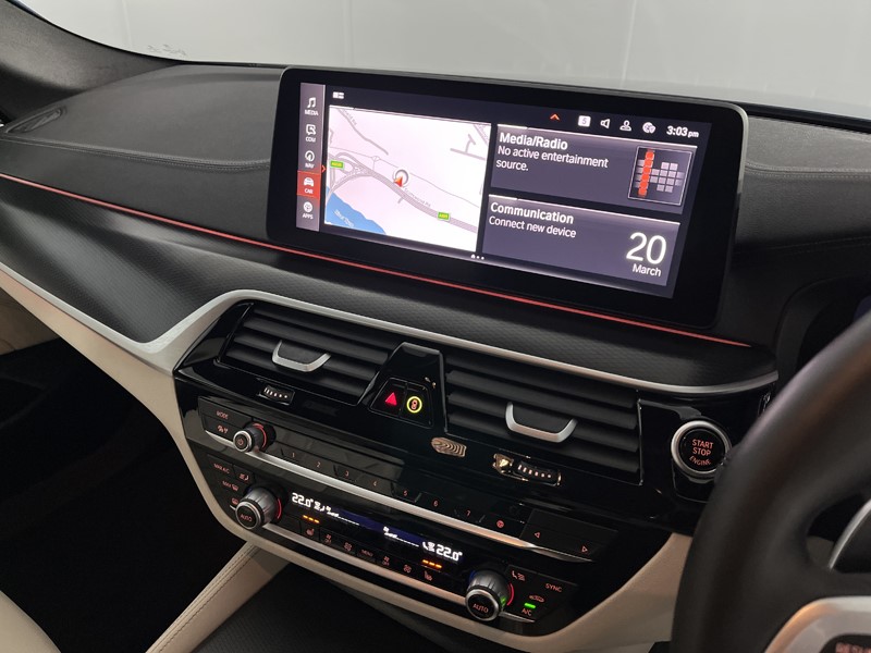 2022 (72) BMW 5 SERIES 520i MHT M Sport 5dr Step Auto 5206796