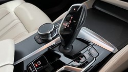 2022 (72) BMW 5 SERIES 520i MHT M Sport 5dr Step Auto 5206798