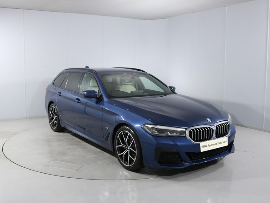 2022 (72) BMW 5 SERIES 520i MHT M Sport 5dr Step Auto