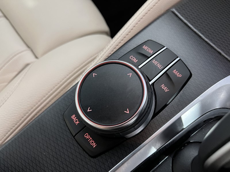 2022 (72) BMW 5 SERIES 520i MHT M Sport 5dr Step Auto 5206822