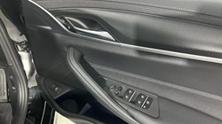 2024 (24) BMW 5 SERIES 520d MHT M Sport 5dr Step Auto 5213525