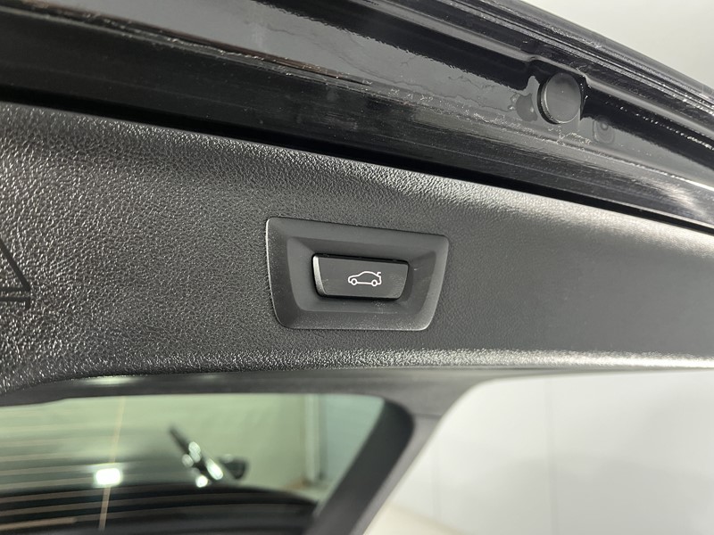 2024 (24) BMW 5 SERIES 520d MHT M Sport 5dr Step Auto 5213551