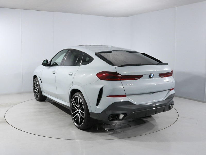 2026 (26) BMW X6 xDrive40d MHT M Sport 5dr Step Auto