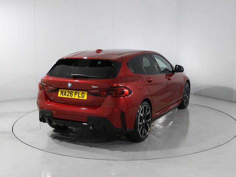 2026 (26) BMW 1 SERIES 120 M Sport 5dr Step Auto 5607568