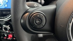 2019 (69) MINI HATCHBACK 1.5 Cooper Classic II 3dr Auto 5217185