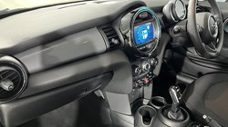 2019 (69) MINI HATCHBACK 1.5 Cooper Classic II 3dr Auto 5217171