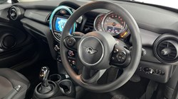 2019 (69) MINI HATCHBACK 1.5 Cooper Classic II 3dr Auto 5371013