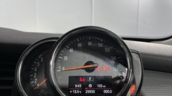 2019 (69) MINI HATCHBACK 1.5 Cooper Classic II 3dr Auto 5371016