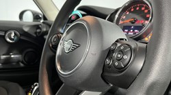 2019 (69) MINI HATCHBACK 1.5 Cooper Classic II 3dr Auto 5371027