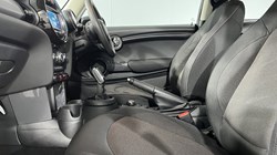 2019 (69) MINI HATCHBACK 1.5 Cooper Classic II 3dr Auto 5371038