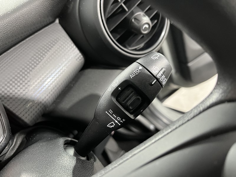 2019 (69) MINI HATCHBACK 1.5 Cooper Classic II 3dr Auto 5371030