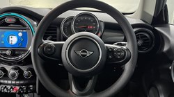 2019 (69) MINI HATCHBACK 1.5 Cooper Classic II 3dr Auto 5371012