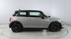 2019 (69) MINI HATCHBACK 1.5 Cooper Classic II 3dr Auto 5217167