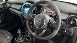 2019 (69) MINI HATCHBACK 1.5 Cooper Classic II 3dr Auto 5217170