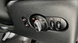 2019 (69) MINI HATCHBACK 1.5 Cooper Classic II 3dr Auto 5371026