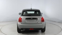 2019 (69) MINI HATCHBACK 1.5 Cooper Classic II 3dr Auto 5371022