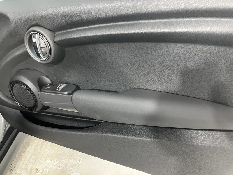 2019 (69) MINI HATCHBACK 1.5 Cooper Classic II 3dr Auto 5371025