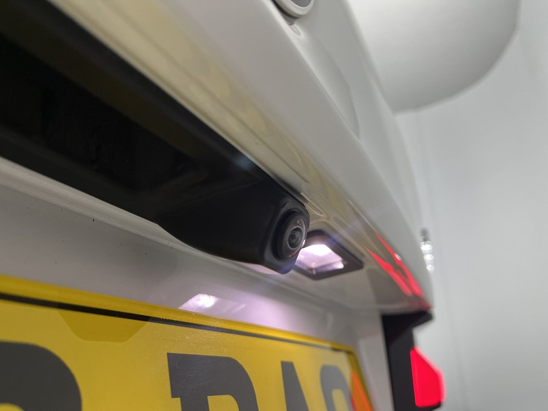 2022 (72) BMW 5 SERIES 520d MHT M Sport 4dr Step Auto 5222762