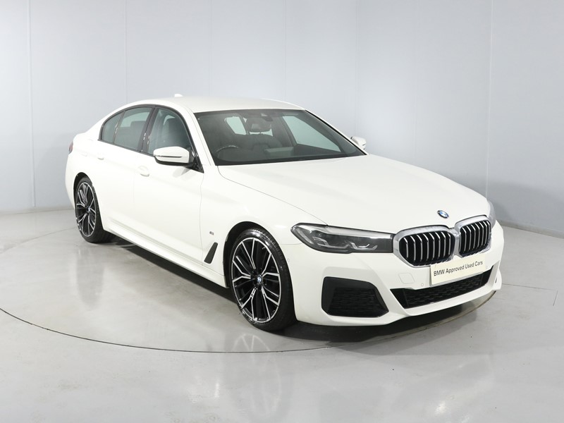 2022 (72) BMW 5 SERIES 520d MHT M Sport 4dr Step Auto