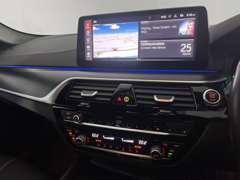 2022 (72) BMW 5 SERIES 520d MHT M Sport 4dr Step Auto 5222726