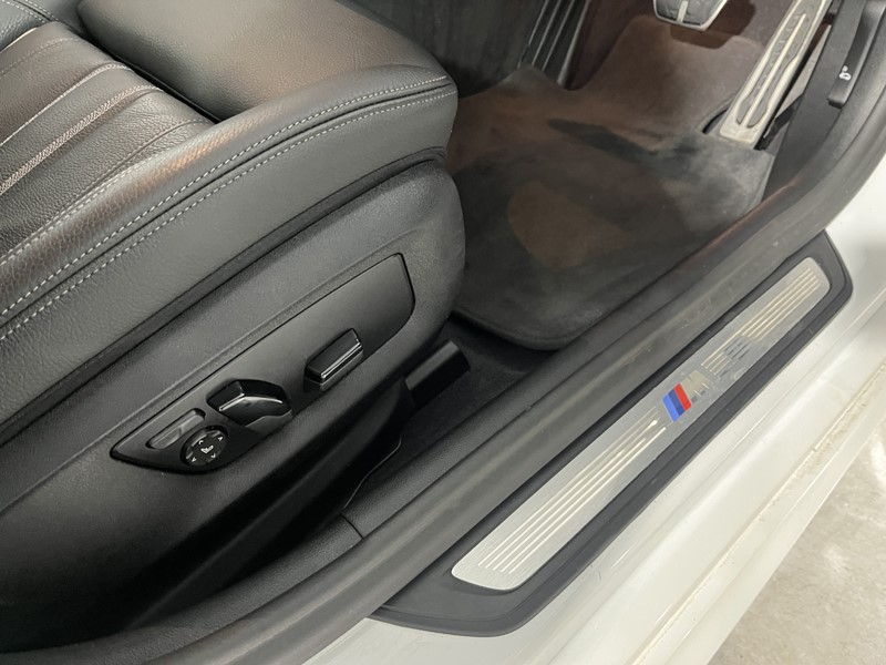 2022 (72) BMW 5 SERIES 520d MHT M Sport 4dr Step Auto 5222736