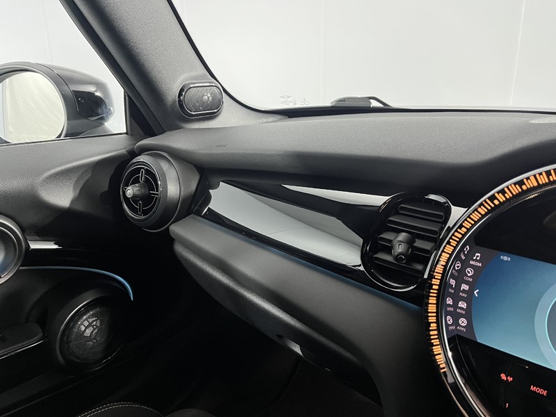 2022 (22) MINI CONVERTIBLE 1.5 Cooper Sport 2dr 5222792