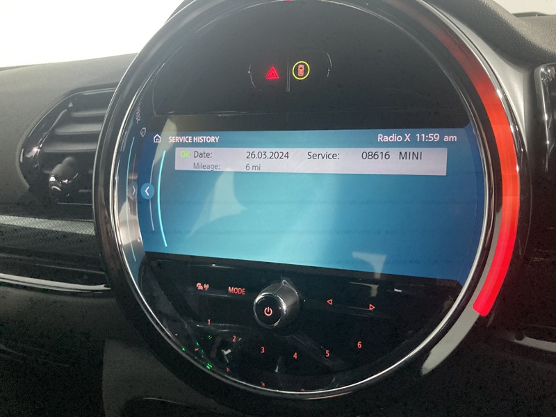 2024 (24) MINI CLUBMAN 1.5 Cooper Exclusive Premium 6dr Auto 5237798