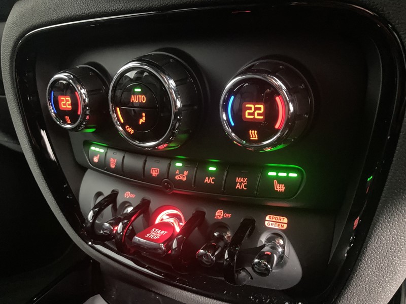 2024 (24) MINI CLUBMAN 1.5 Cooper Exclusive Premium 6dr Auto 5237800