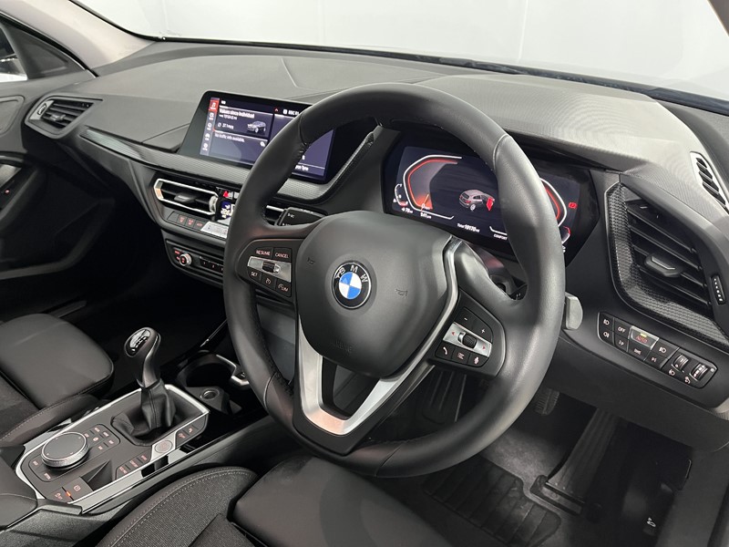 2022 (72) BMW 1 SERIES 118i [136] Sport 5dr [Live Cockpit Professional] 5222679