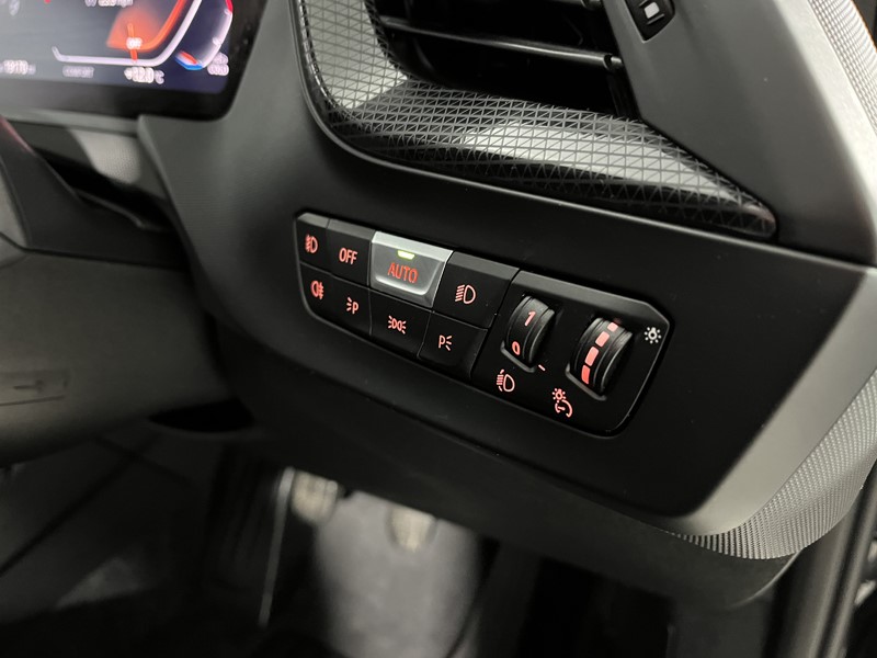 2022 (72) BMW 1 SERIES 118i [136] Sport 5dr [Live Cockpit Professional] 5222694