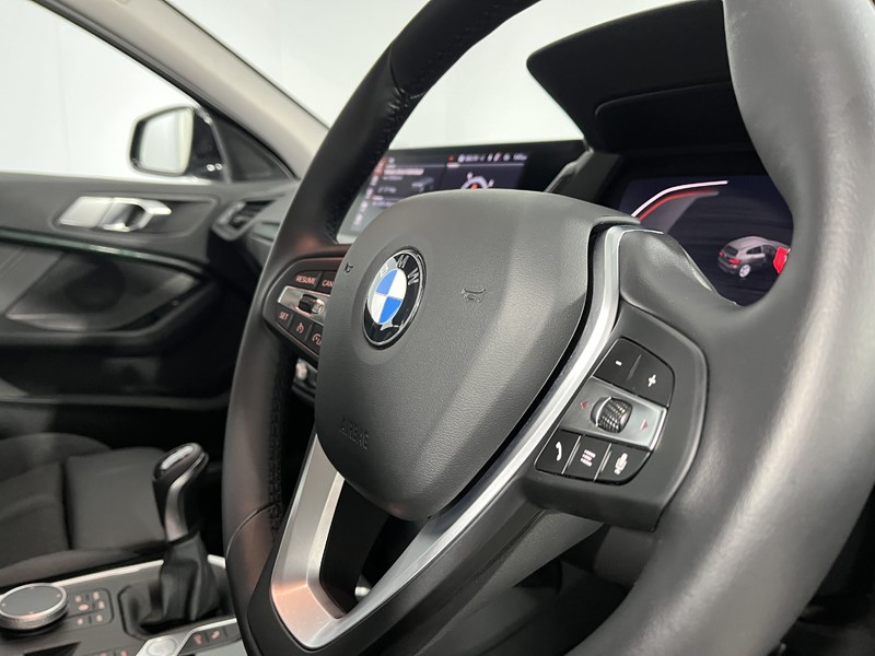 2022 (72) BMW 1 SERIES 118i [136] Sport 5dr [Live Cockpit Professional] 5222695