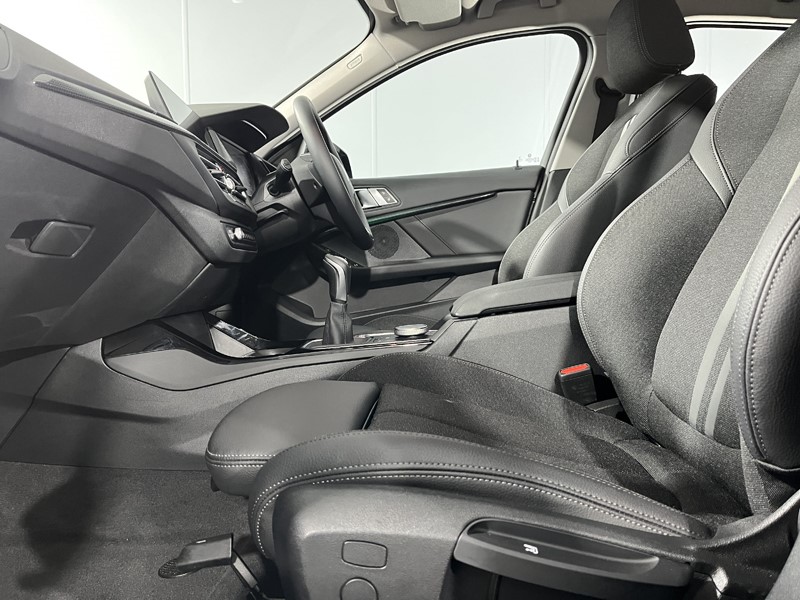 2022 (72) BMW 1 SERIES 118i [136] Sport 5dr [Live Cockpit Professional] 5222709