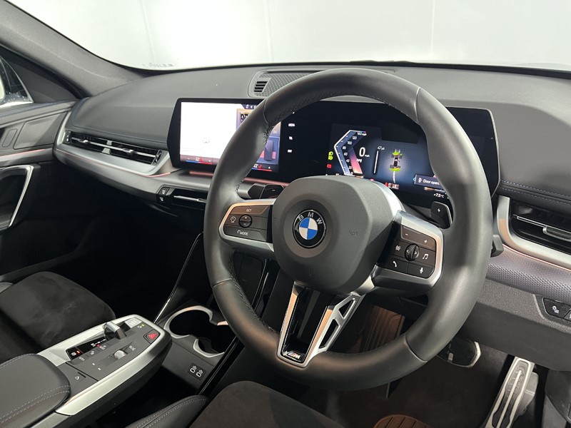 2025 (75) BMW X1 xDrive 23i MHT M Sport 5dr Step Auto 5213653