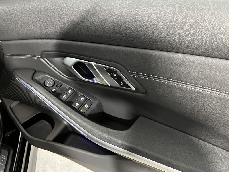 2022 (22) BMW 3 SERIES 320i M Sport 4dr Step Auto 5250303