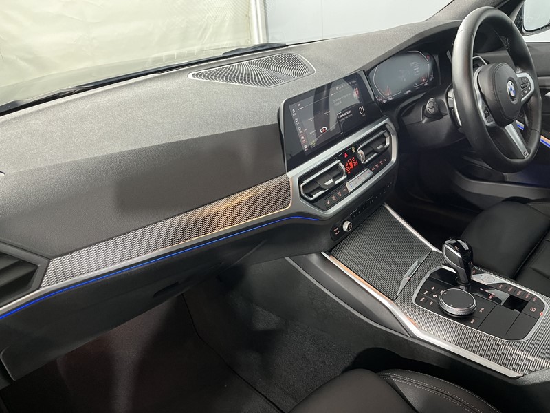 2022 (22) BMW 3 SERIES 320i M Sport 4dr Step Auto 5250290