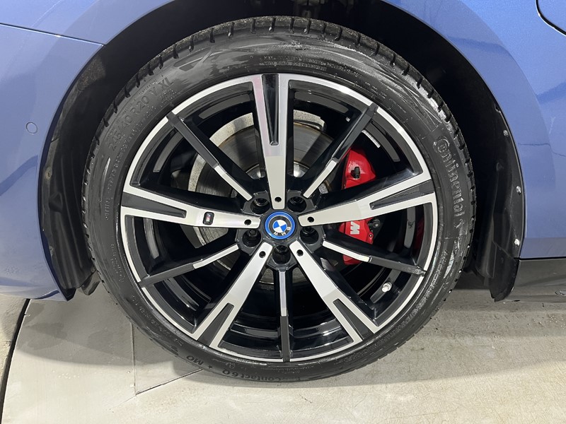 2024 (24) BMW 5 SERIES 530e M Sport Pro 4dr Auto 5232989