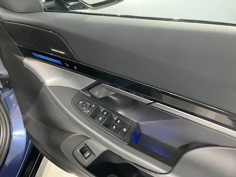 2024 (24) BMW 5 SERIES 530e M Sport Pro 4dr Auto 5232995