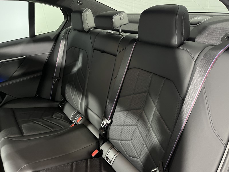 2024 (24) BMW 5 SERIES 530e M Sport Pro 4dr Auto 5232987