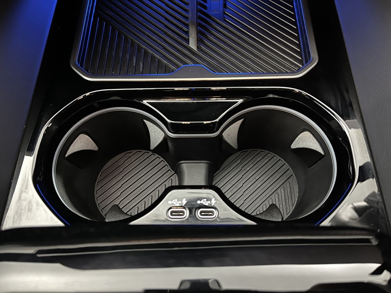 2024 (24) BMW 5 SERIES 530e M Sport Pro 4dr Auto 5233008