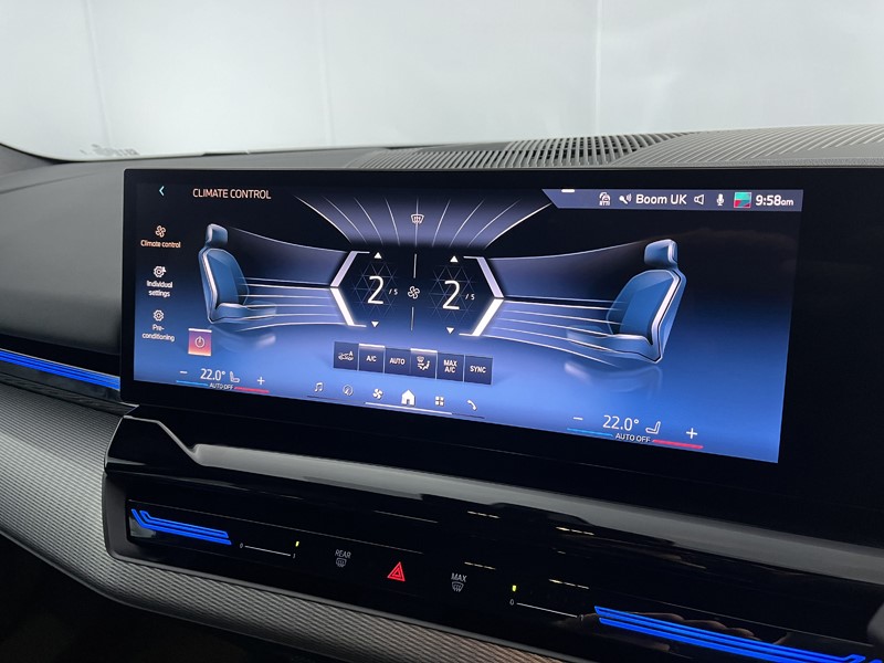 2024 (24) BMW 5 SERIES 530e M Sport Pro 4dr Auto 5233007