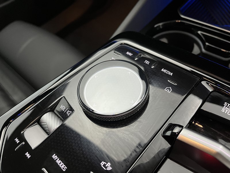 2024 (24) BMW 5 SERIES 530e M Sport Pro 4dr Auto 5233009