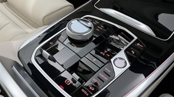 2024 (24) BMW X7 xDrive40d MHT M Sport 5dr Step Auto 5263129