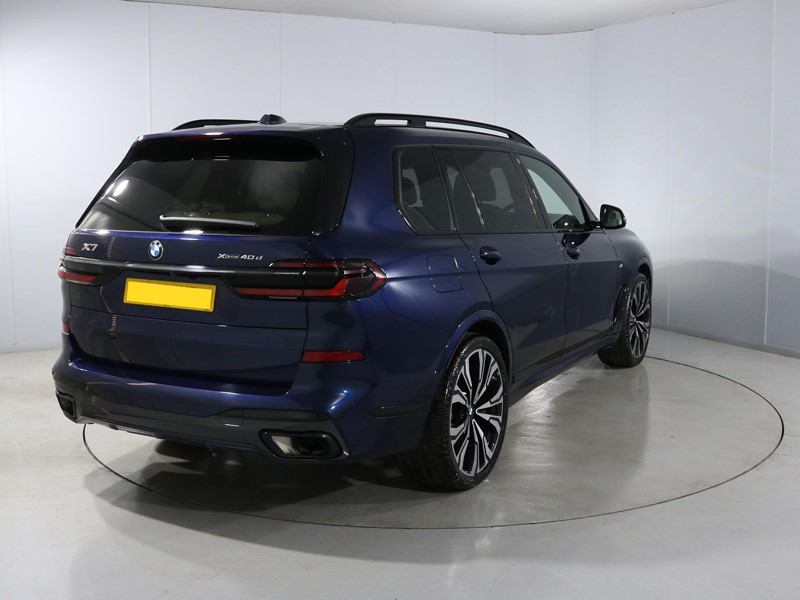 2024 (24) BMW X7 xDrive40d MHT M Sport 5dr Step Auto 5263175