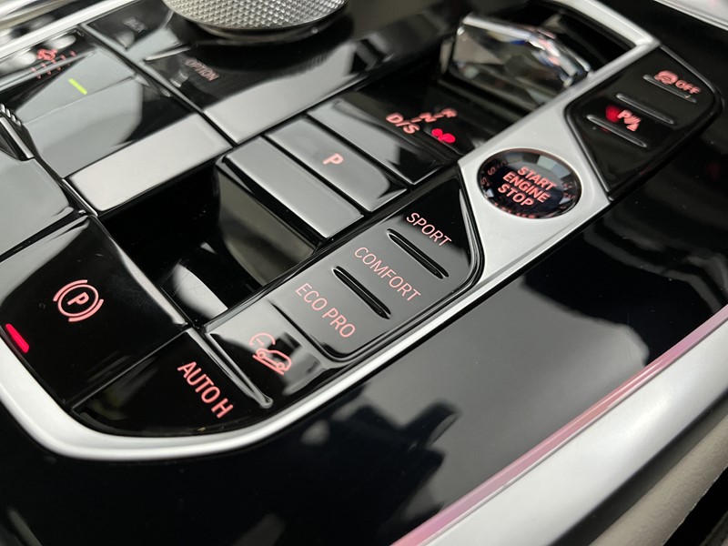 2024 (24) BMW X7 xDrive40d MHT M Sport 5dr Step Auto 5263156