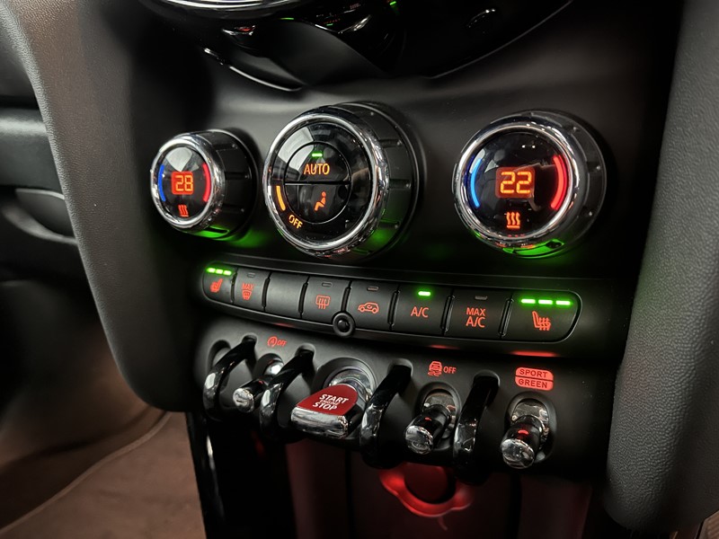 2023 (23) MINI HATCHBACK 1.5 Cooper Exclusive Premium 5dr Auto 5270055