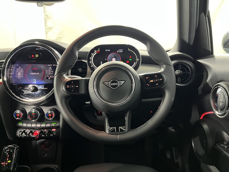 2023 (23) MINI HATCHBACK 1.5 Cooper Exclusive Premium 5dr Auto 5270031