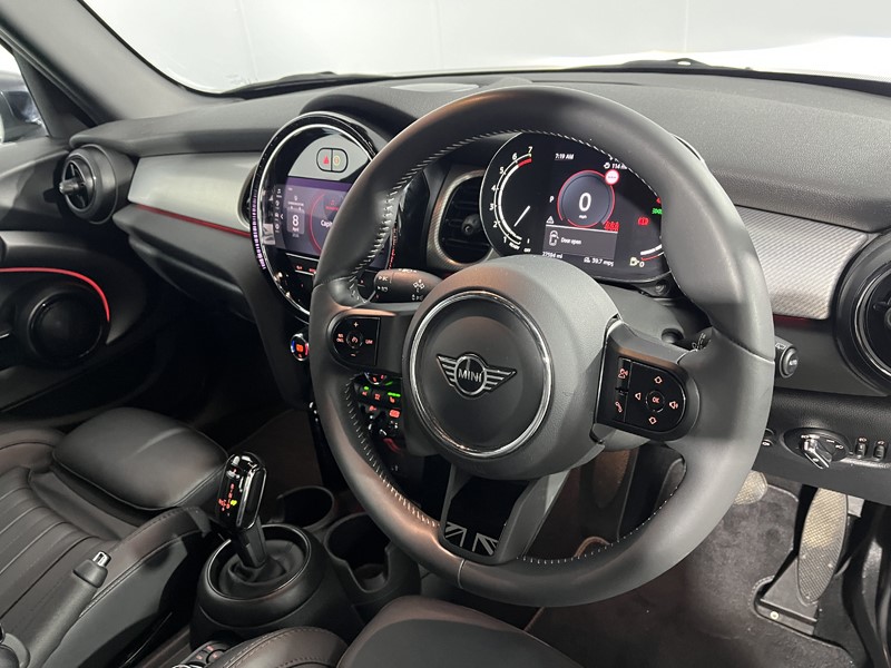 2023 (23) MINI HATCHBACK 1.5 Cooper Exclusive Premium 5dr Auto 5270032