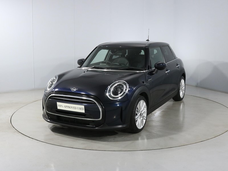 2023 (23) MINI HATCHBACK 1.5 Cooper Exclusive Premium 5dr Auto 5270066
