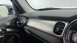 2023 (23) MINI HATCHBACK 1.5 Cooper Exclusive Premium 5dr Auto 5270051